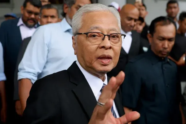 Malaysia charges former Prime Minister Ismail Sabri over undeclared millions, gold bars