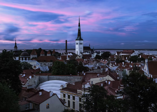 A mafia capo, a registered agent of Israel and Trump Jr. sat down to dinner in Estonia