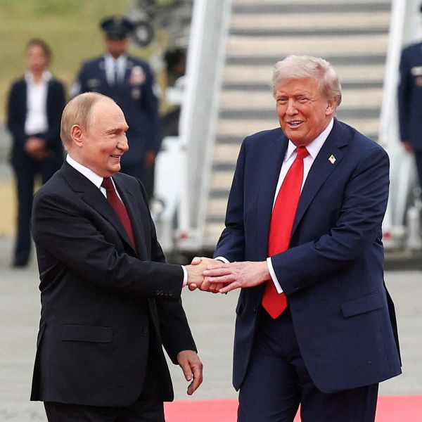 US Senators urge Trump to withdraw Putin's G20 invitation as Kremlin says it is grateful