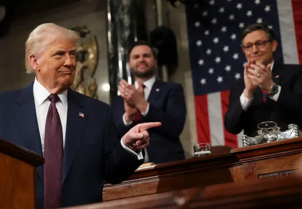 Trump reopens Russian diesel trade as Congress fails to enforce its own ban, remains shut until after midterms