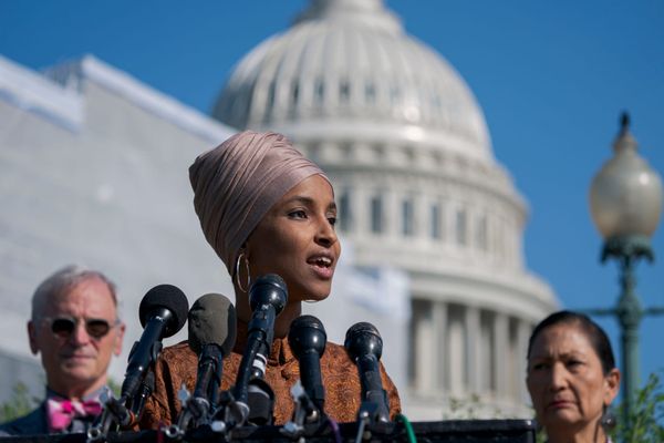 US Federal agents raid Rep Ilhan Omar's home three weeks before the midterms