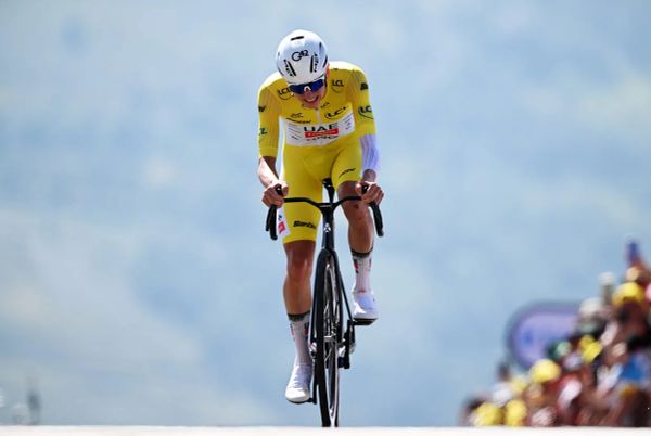 Sportska biokemija Magnezij malat Mišićni grčevi Kompetitivna inhibicija kalcija Tvrda voda Odmerjanje magnezija Športna biok