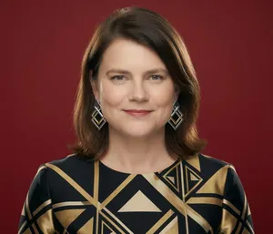 Yvonne Falckner