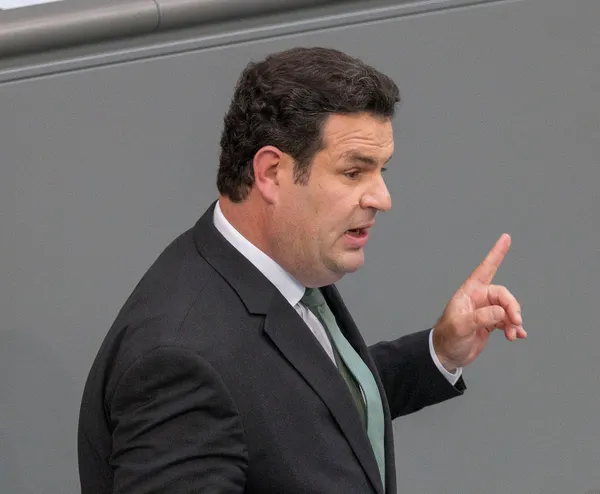 SPD-Heil zu Ausländern im Sozialsystem: "Kein Problem!"