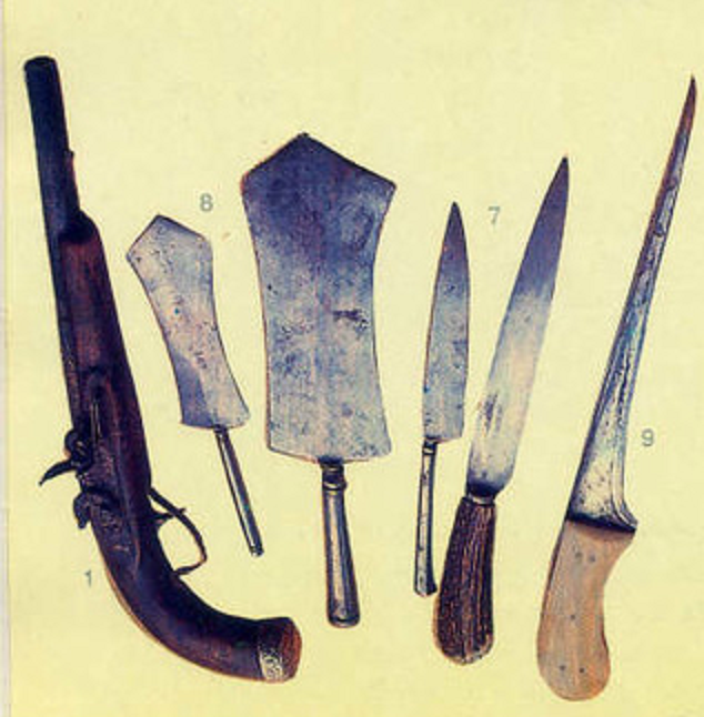 10th Doharaa: "As Kripaan Kha[n]do Kharrag Saif..."