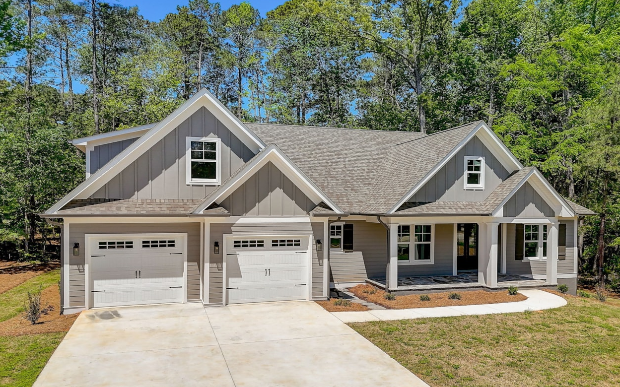 A photo of 1031 Osprey Ln, Greensboro, GA, courtesy lakeoconee.realty