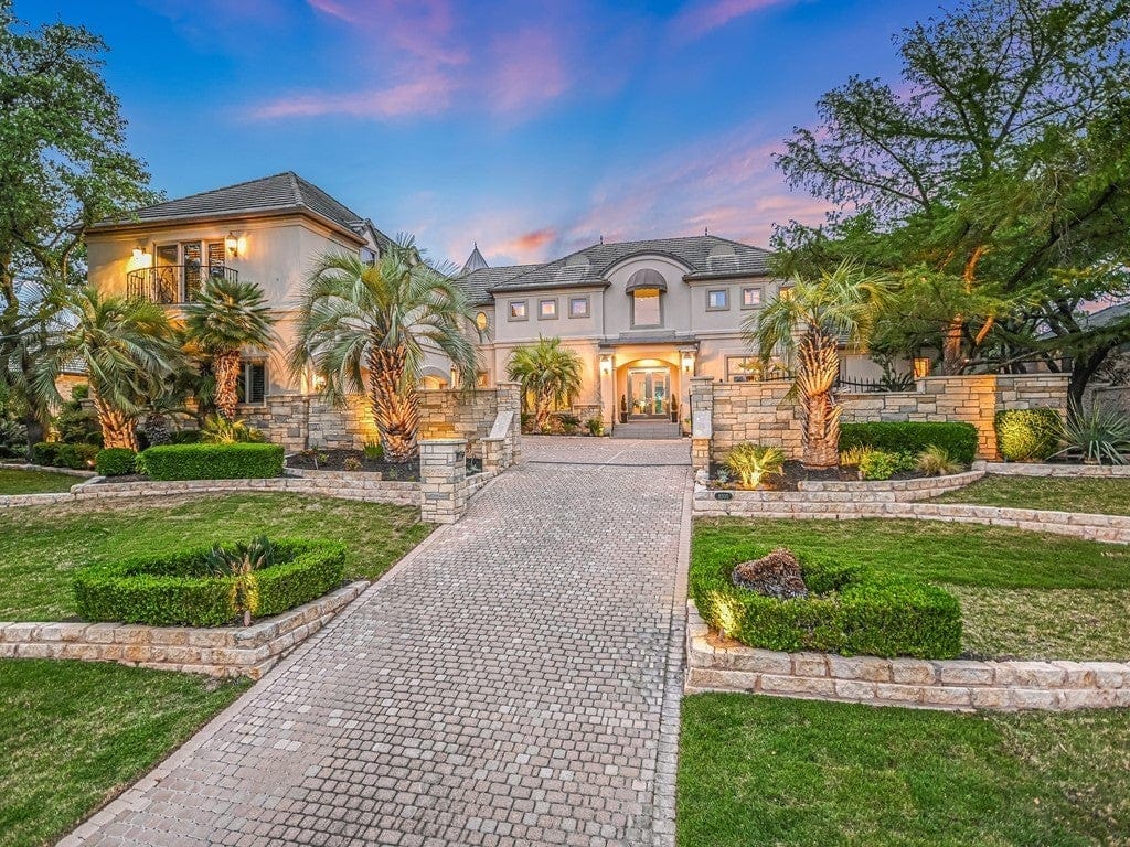 A gray stucco house, courtesy austinrealestate.com