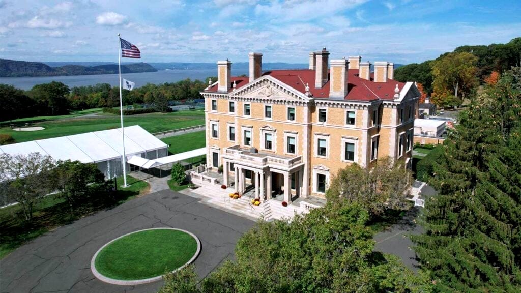 Sleepy Hollow Country Club's Clubhouse, formerly known as Woodlea
