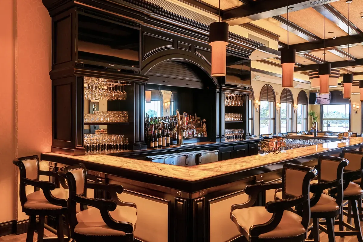One Mile Bar & Grille bar and lounge at Mizner Country Club in Delray Beach, Florida