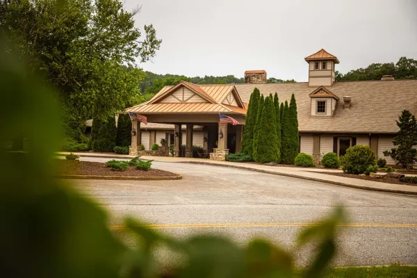 Achasta Golf Club clubhouse in Dahlonega, Georgia