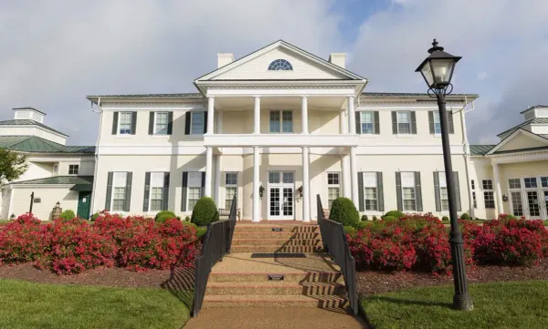 Independence Golf Club clubhouse exterior near Richmond, Virginia
