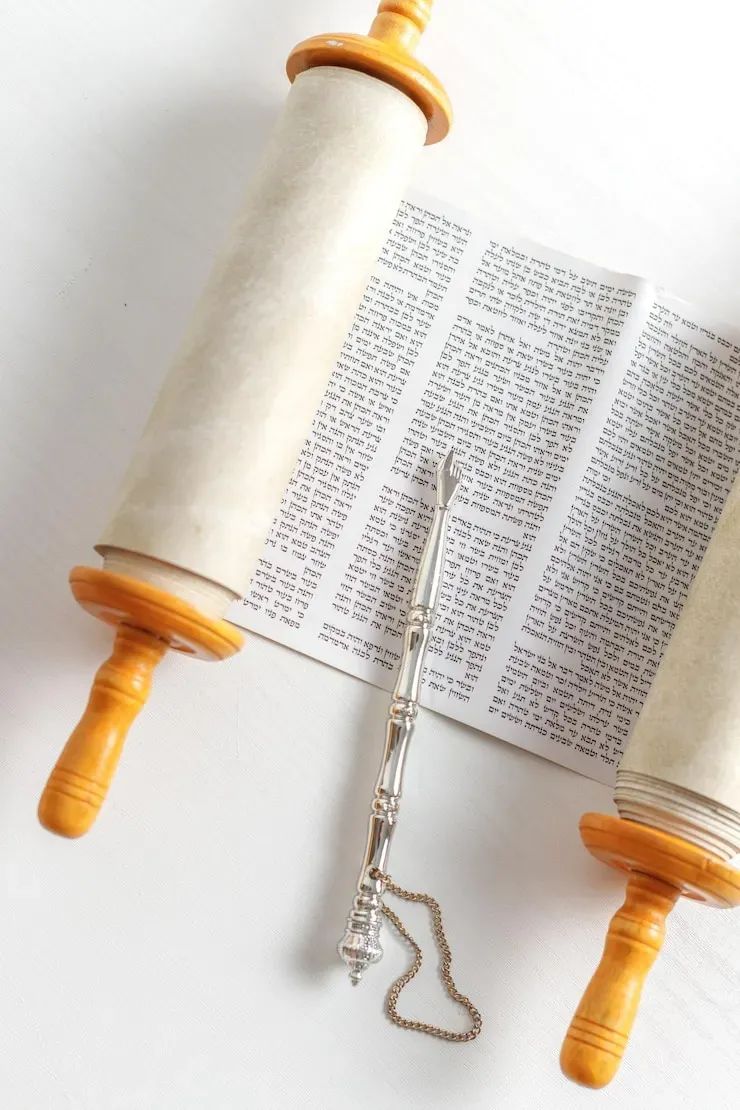 Shabbat Gathering: Reciting Psalm 27.