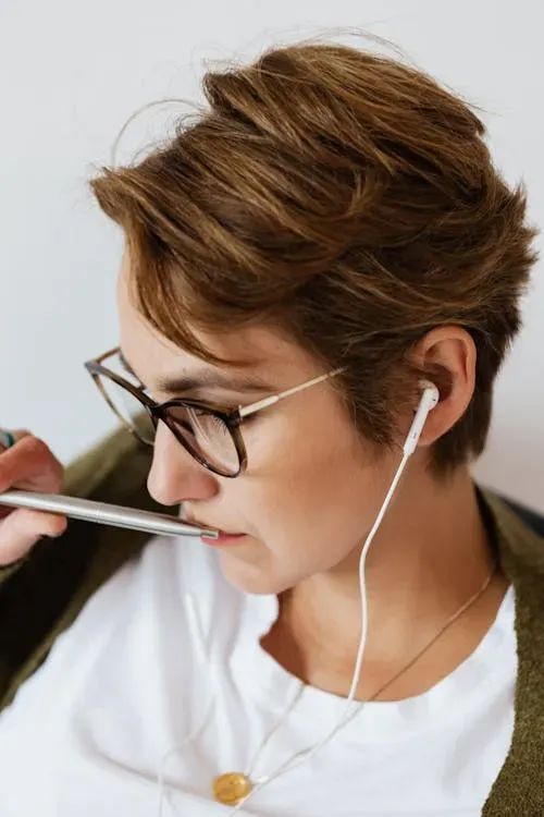 Shabbat Gathering: Jewish podcasts, part 2.