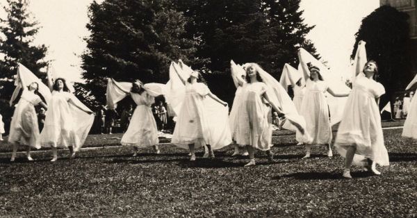 Shabbat Gathering: Jewish Valentine's Day.