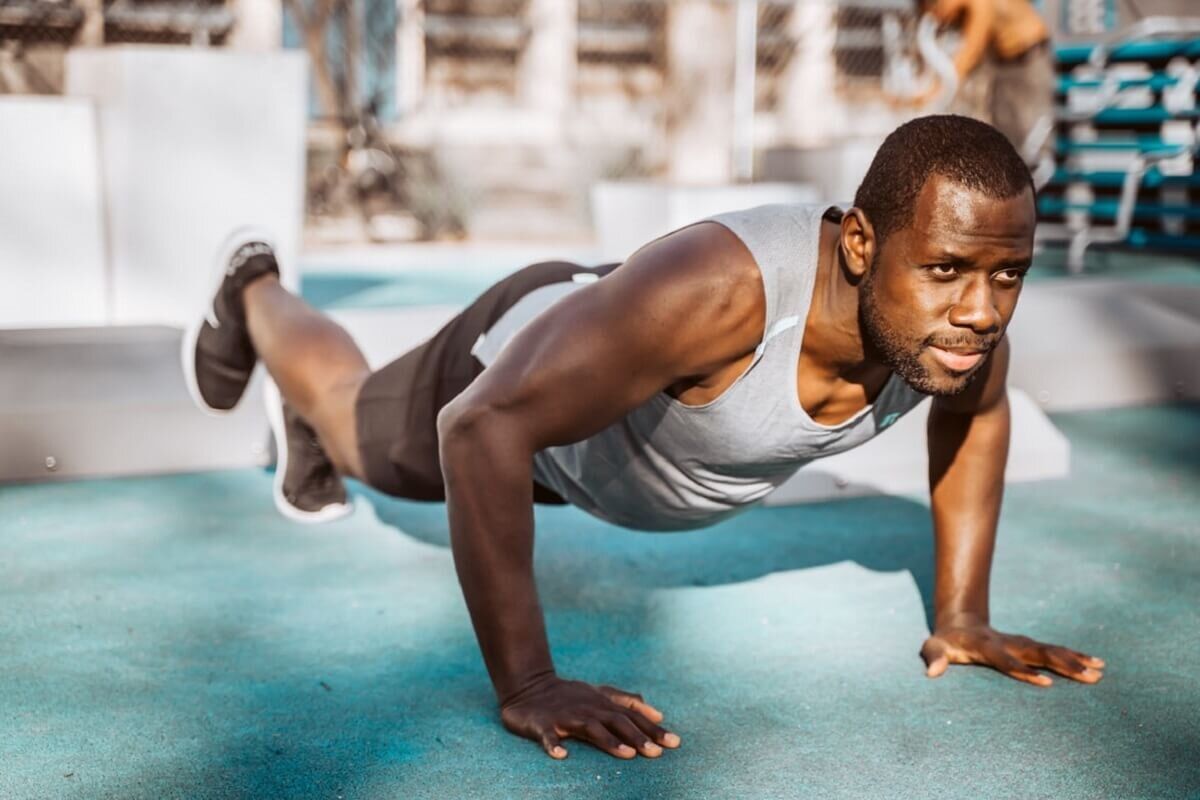 The Ultimate Calisthenics Exercises for a Great Chest Workout