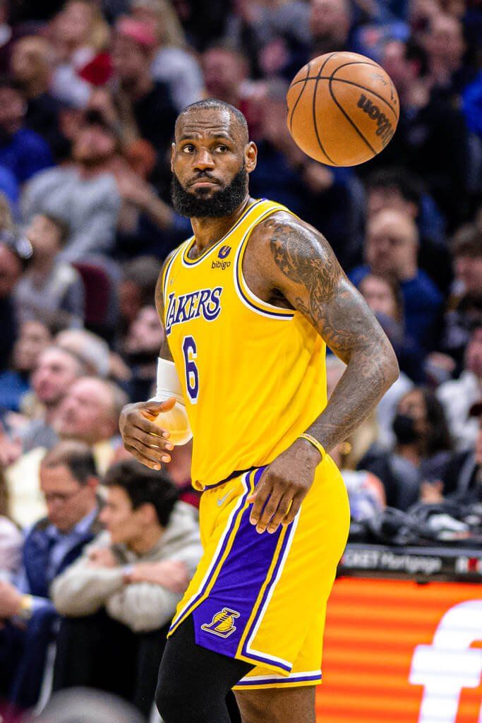 The 20 Greatest NBA Players of All Time
