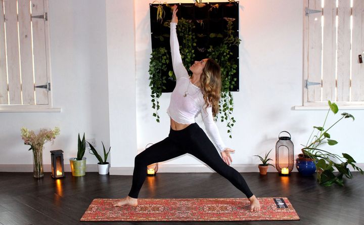 Ashtanga vs Hatha Yoga: Everything You Need to Know
