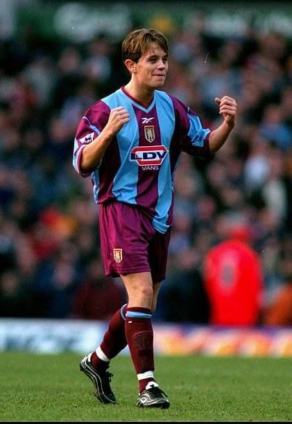 young lee hendrie footballer