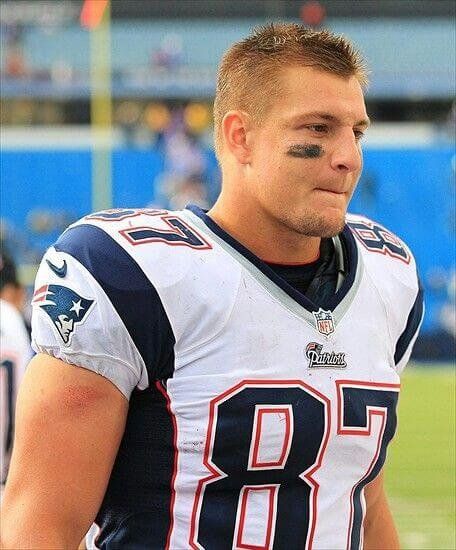 The 5 Best Quarterback-Tight End Combos Ever