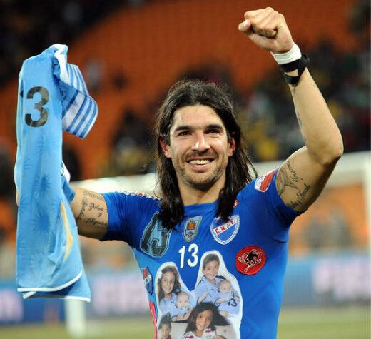 Sebastian Abreu - The Explorer