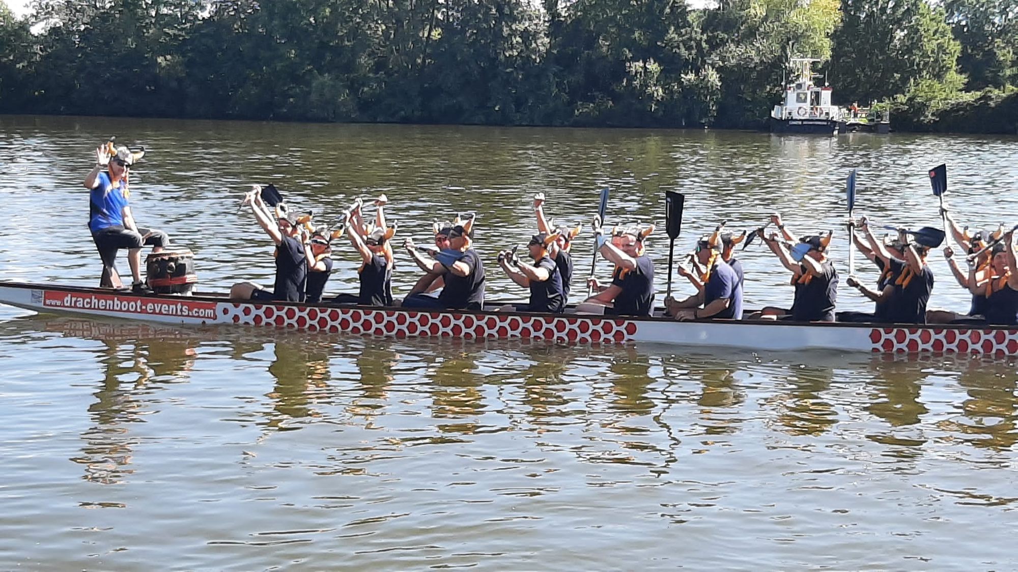Drachenbootrennen beim Bürgerfest