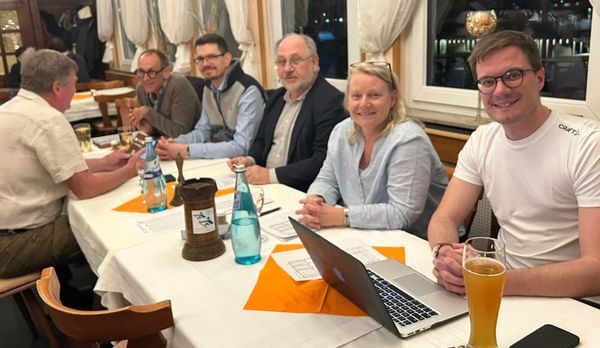 Vorstand wiedergewählt - Jahreshauptversammlung 2025