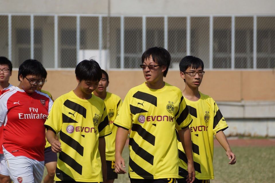 高中足球夢(八): 摩擦