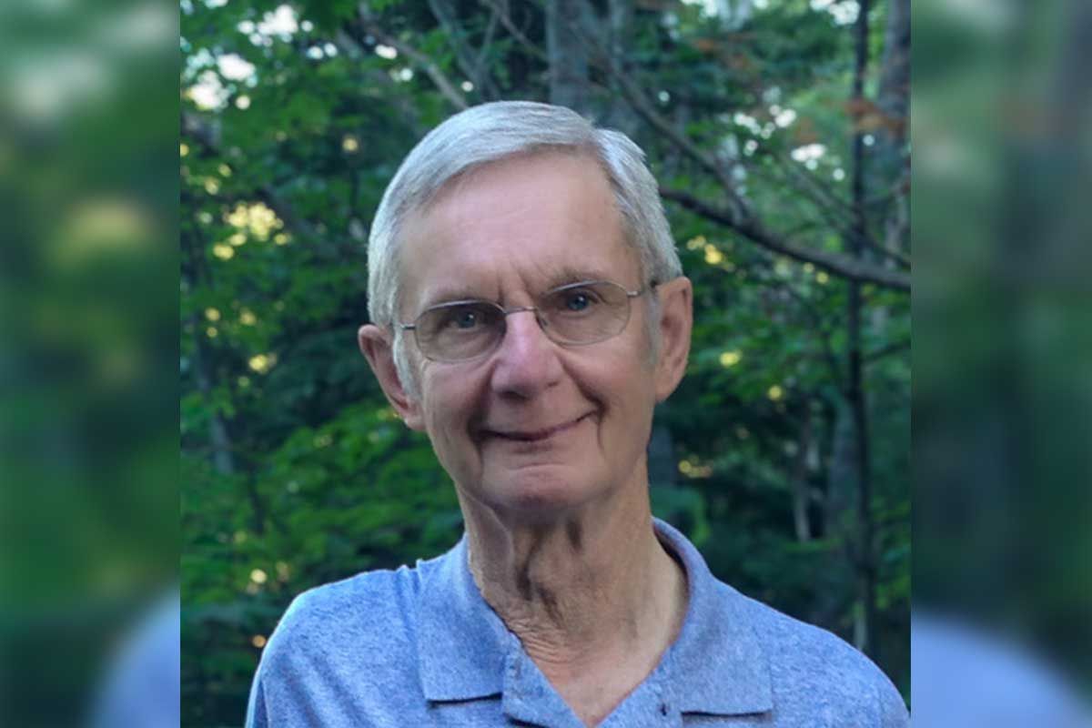 Robert (Bob) McCarthy Dutton