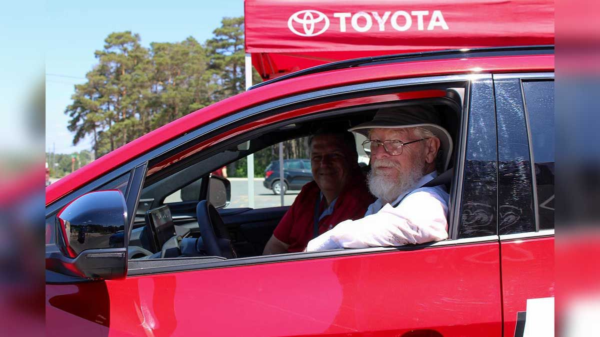 Electric chargers grand opening takes place at the M’Chigeeng Community Complex