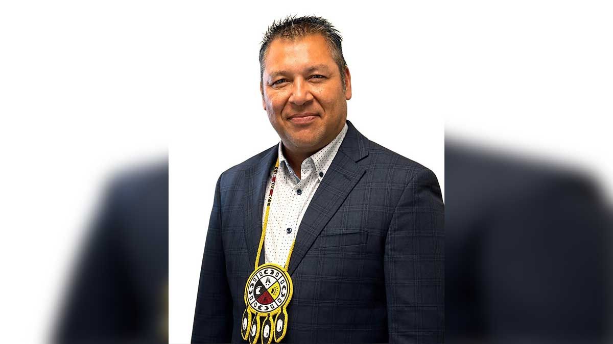 Wiikwemkoong re-elects Tim Ominika to head of council table