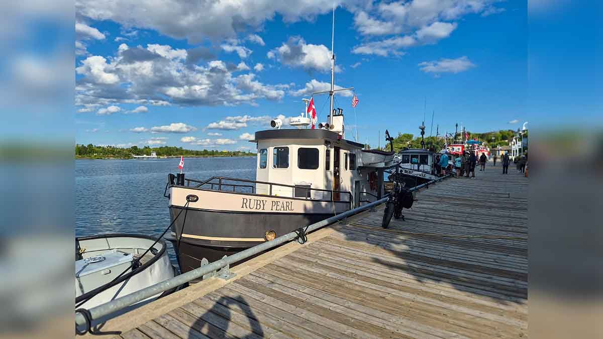 Tugboat rendezvous entertains on the Little Current waterfront