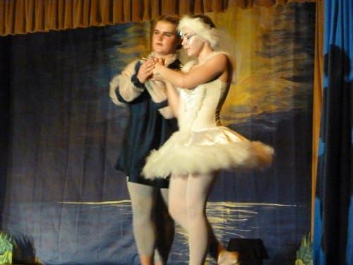 Classic School of Dance presents Swan Lake ballet