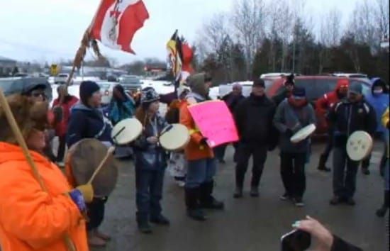 VIDEO–Idle No More Round Dance