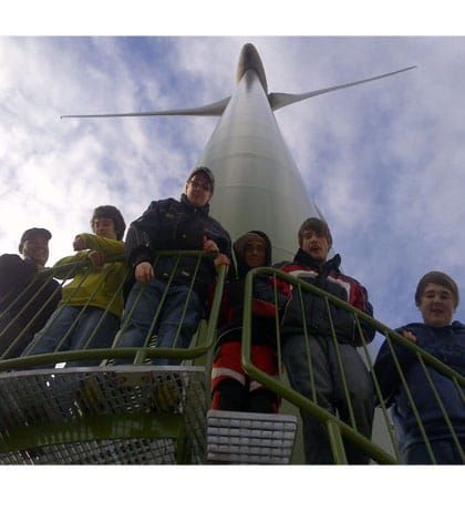 Manitoulin Secondary resource class tours M’Chigeeng turbines