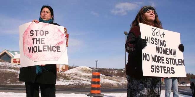 Demonstrators gather at Hwy 6 and 17 intersection to bring attention to missing aboriginal women