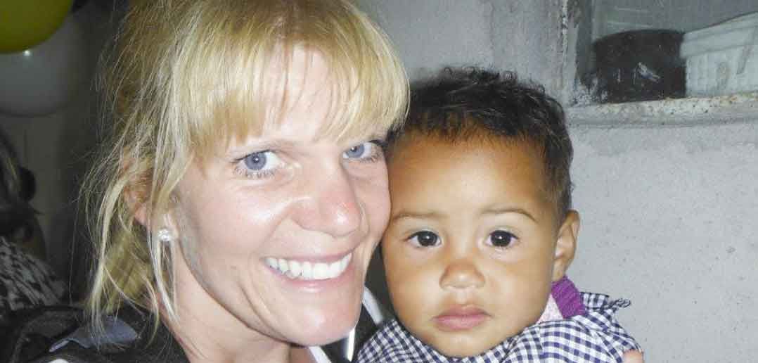 Amie Morphet followed Christmas shoeboxes to Uruguay