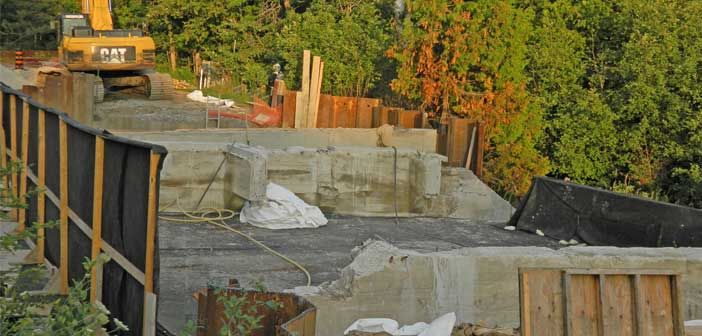 Manitou River bridge completion pushed into fall season