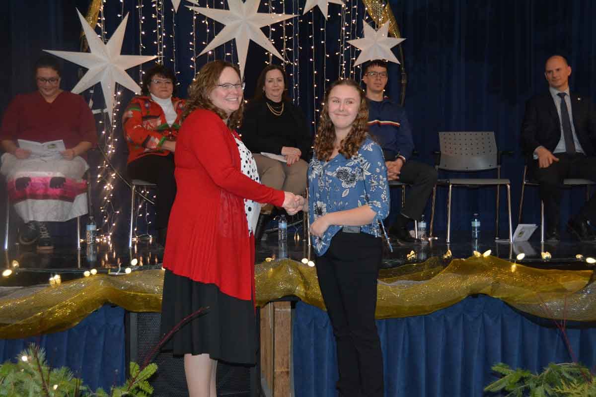 Over $50,000 awarded to MSS grads at annual Awards Night
