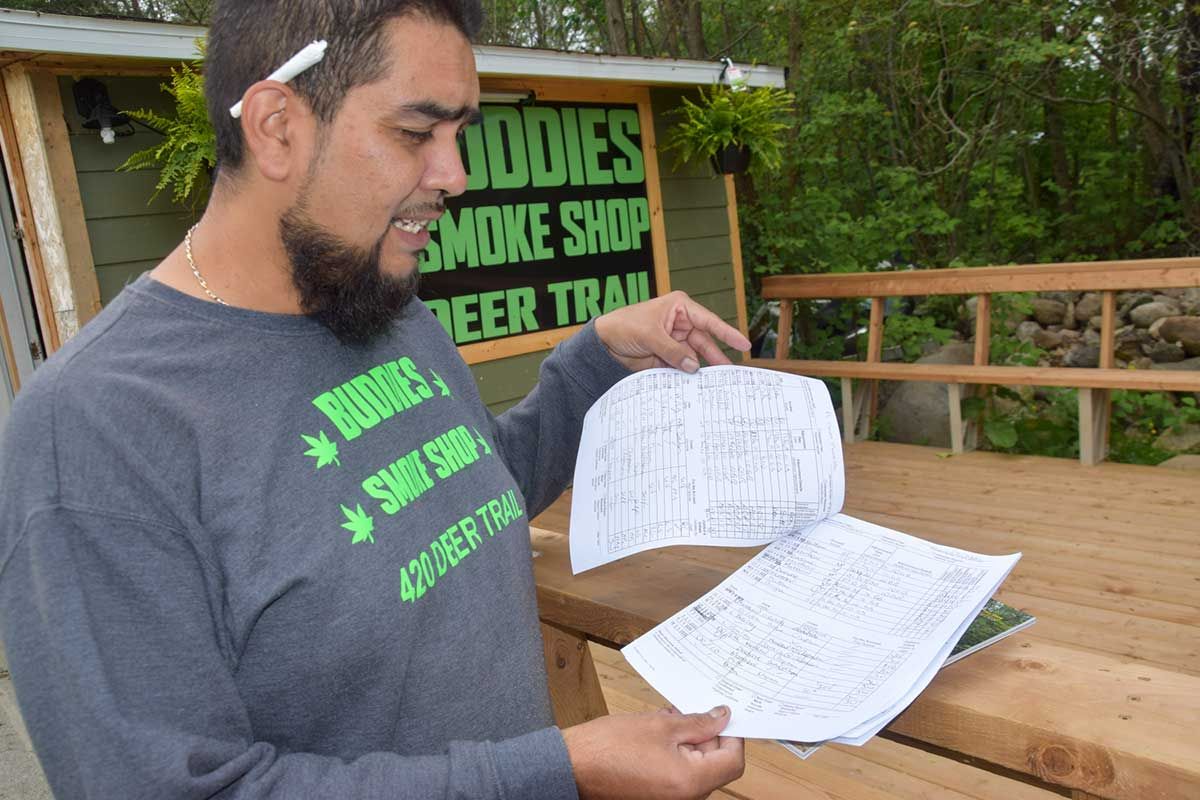 Charges dropped against smoke shop owner
