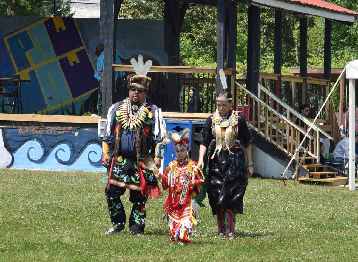 Buzwah Traditional Powwow at Thunderbird Park
