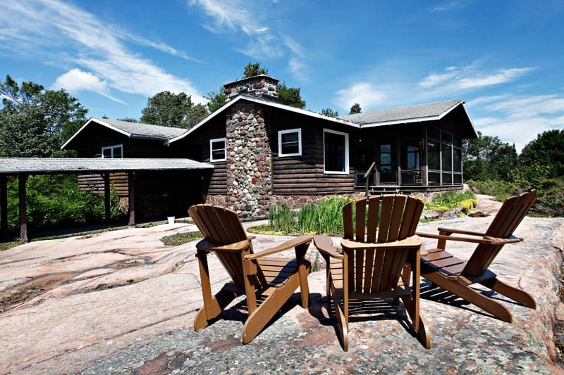 Killarney Mountain Lodge to remain open for business despite an early morning fire