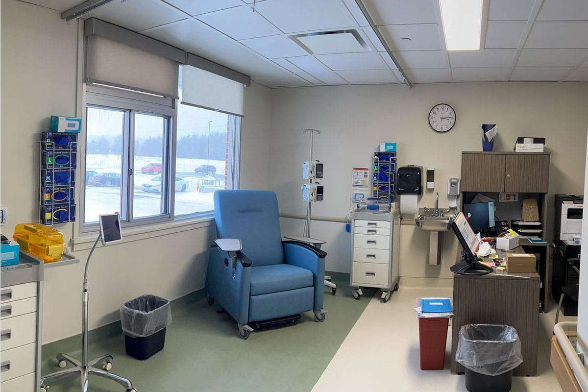 Newly renovated chemotherapy suite reopens at Mindemoya site of Manitoulin Health Centre