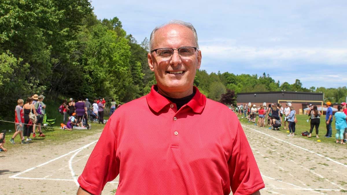 Long-time C.C. McLean teacher, Dan Smith, bids school adieu