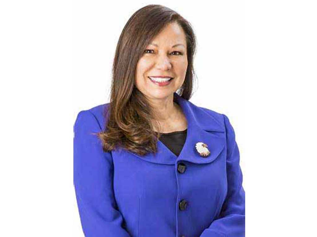 Dawn Madahbee Leach to be awarded Meritorious Service Cross by Governor General of Canada