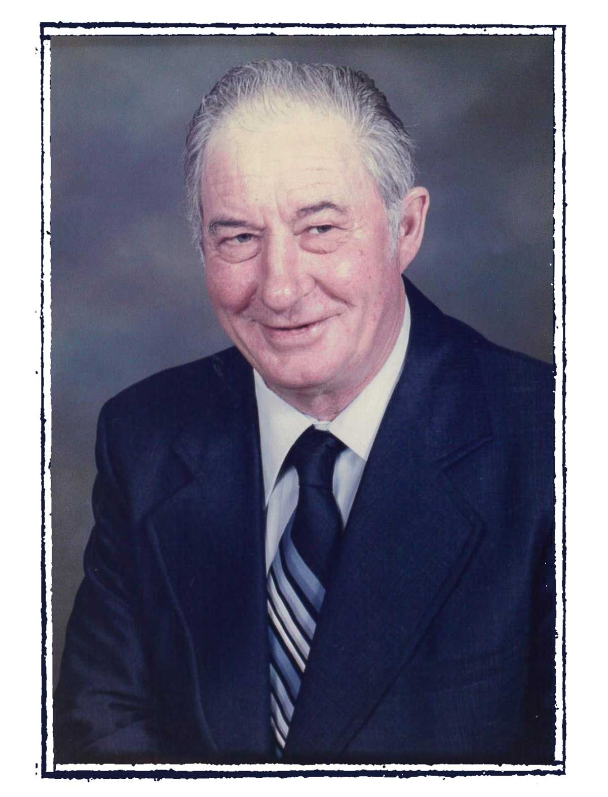 EARL RUSSELL FREEMAN
