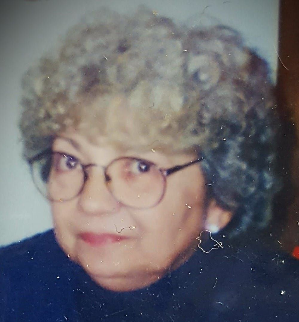 GLORIA “DEANNIE” CORBIERRE