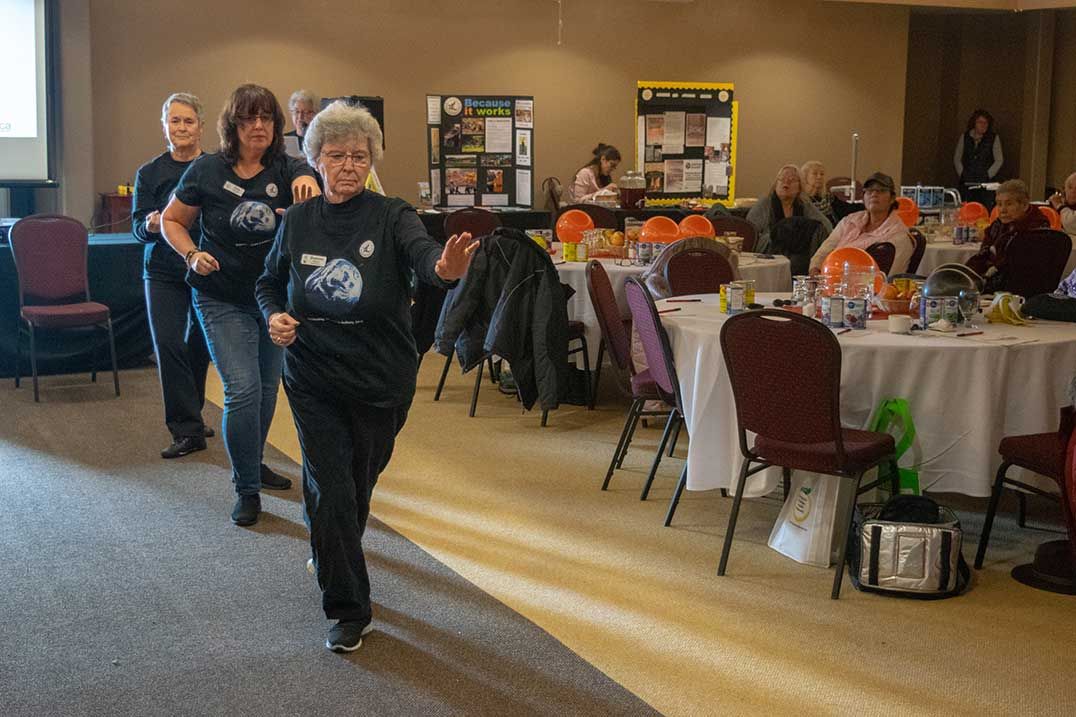 Diabetes conference attendees learn about Tai Chi and mindfulness