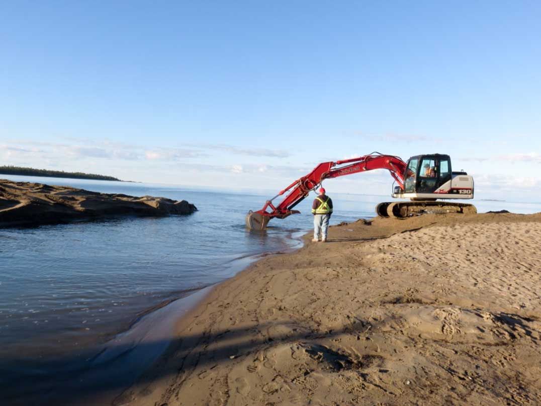 Dredging work carried out on mouth of the Mindemoya River