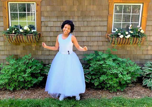 Ellie Maxwell enters CNE Rising Star finals