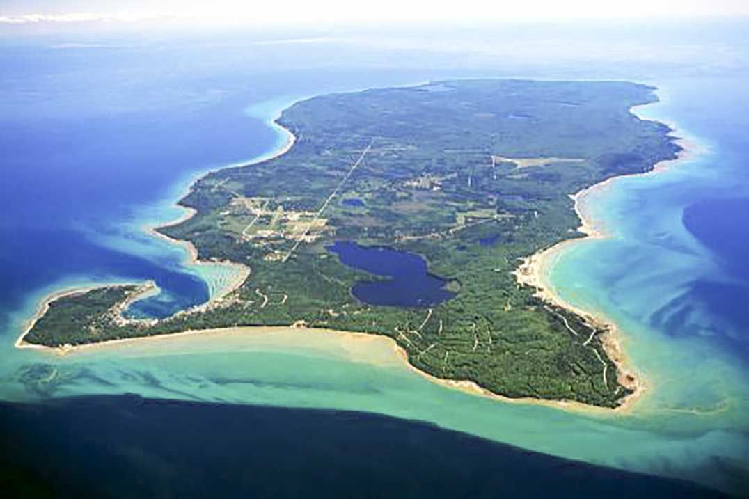 Great Lakes islands
